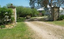 Air B And B Garden Studio - Goulburn Accommodation 6