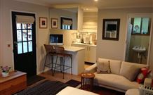 Milo's Bed And Breakfast - Goulburn Accommodation 2
