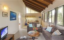 Canowindra Riverview Cottage - Goulburn Accommodation 1