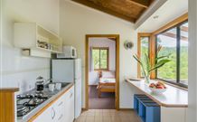 Canowindra Riverview Cottage - Goulburn Accommodation 3