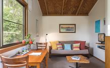 Canowindra Riverview Cottage - Goulburn Accommodation 6