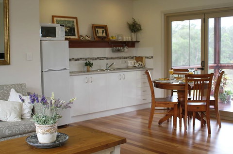 Cosy Cow Farmstay Bed And Breakfast - Goulburn Accommodation 3