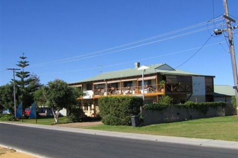 Lancelin YHA - Goulburn Accommodation 3
