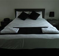 Dooleys Tavern and Motel Capella - Goulburn Accommodation