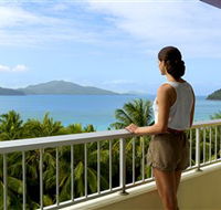 Hamilton Island Reef View Hotel - Goulburn Accommodation