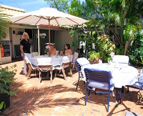 Bundaberg Coral Villa Motel A Golden Chain Motor Inn - Goulburn Accommodation 3