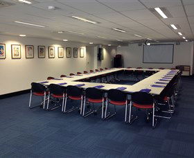 Sports Super Centre - Goulburn Accommodation 2