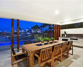 CÃ©st La Vie Elite Holiday Home - Goulburn Accommodation 2