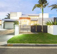 The Grand at Vogue Holiday Homes - Goulburn Accommodation