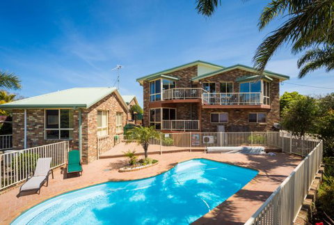 Captain's Quarters Bermagui - Goulburn Accommodation 0