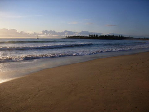 Captain's Quarters Bermagui - Goulburn Accommodation 3