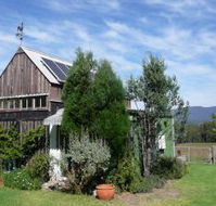 Runnymeade Garden Studio Bed and Breakfast - Goulburn Accommodation