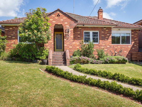 The Yellow Door Guesthouse - Goulburn Accommodation 0