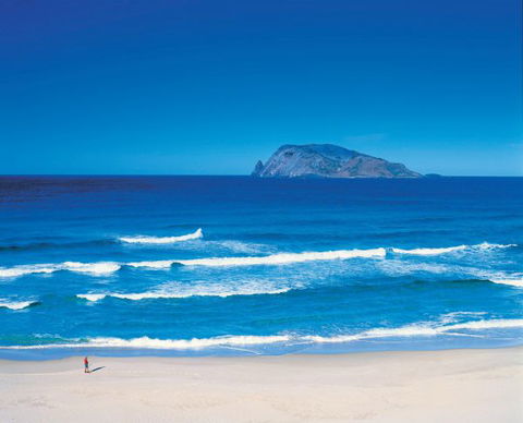 Wolfe Creek Crater Camp At Wolfe Creek Crater National Park - Goulburn Accommodation 35