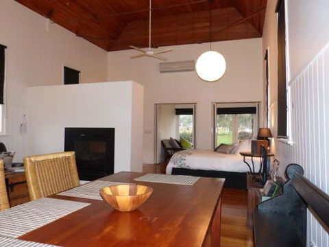 Churches Of Yarck - Goulburn Accommodation 3