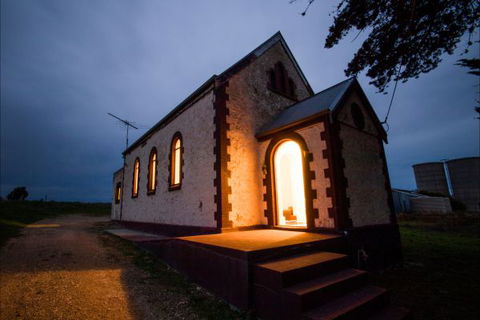 Lakeside Chapel Meningie - Goulburn Accommodation 0