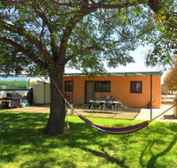 The Picker's Hut - Goulburn Accommodation