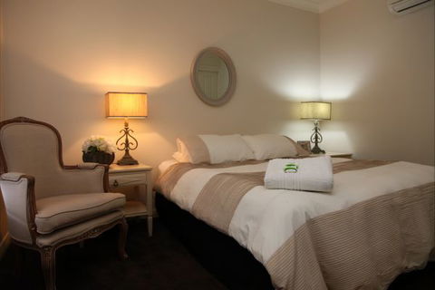 Apartments On-The-Park: Prince - Goulburn Accommodation 1