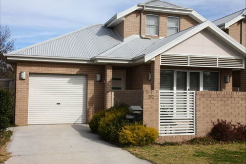 Apartments On-The-Park: Prince - Goulburn Accommodation 5