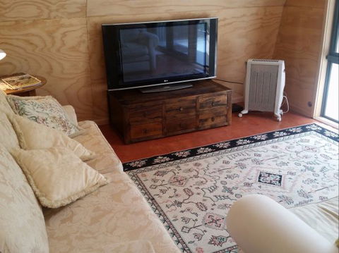 Mount Cole Cottages - Goulburn Accommodation 3