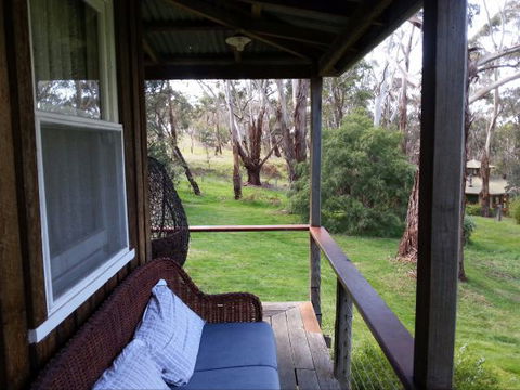 Mount Cole Cottages - Goulburn Accommodation 6