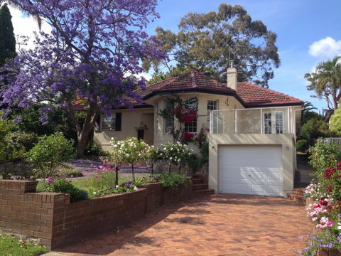 Jacaranda Bed And Breakfast - Goulburn Accommodation 0