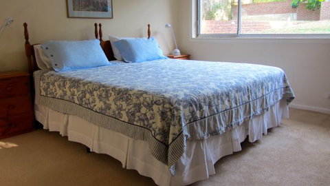 Jacaranda Bed And Breakfast - Goulburn Accommodation 2