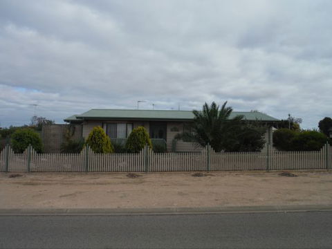 Shore Is Nice - Goulburn Accommodation 0