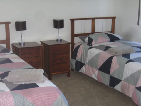 Sapphire Cottage - Goulburn Accommodation 3