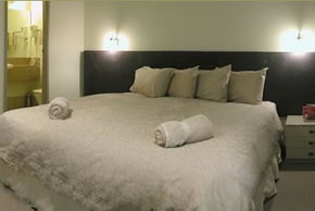 Astra  - Goulburn Accommodation 5