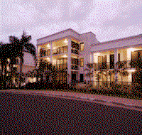 Elysium Apartments Palm Cove - Goulburn Accommodation