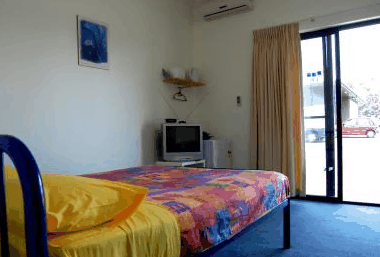 Comfort Hostel - Goulburn Accommodation