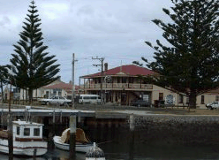 Port Albert Hotel - Goulburn Accommodation