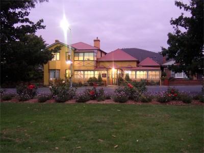 All Saints And Sinners Colonial B&B - Goulburn Accommodation 0