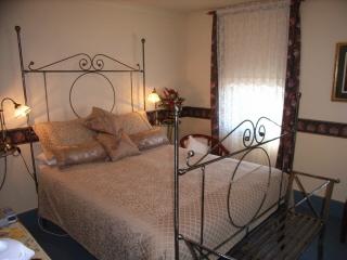 All Saints And Sinners Colonial B&B - Goulburn Accommodation 1