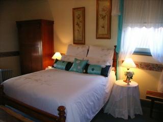 All Saints And Sinners Colonial B&B - Goulburn Accommodation 3