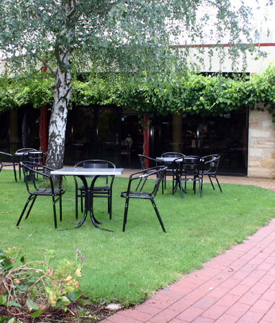 Vine Inn Barossa - Goulburn Accommodation 1