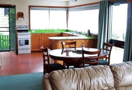 Coles Bay Waterfronters - Goulburn Accommodation 2