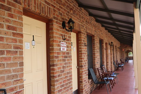 Sandstock Motor Inn - Goulburn Accommodation 4