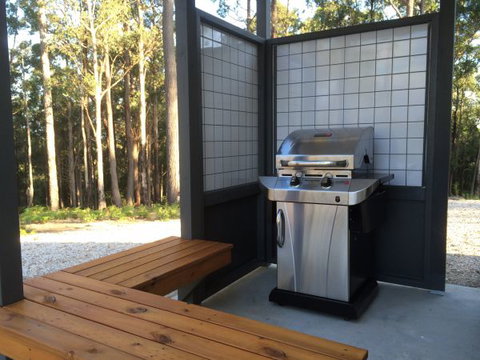 High Peaks Cottages - Goulburn Accommodation 3