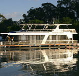 Whitewater Houseboat - Goulburn Accommodation