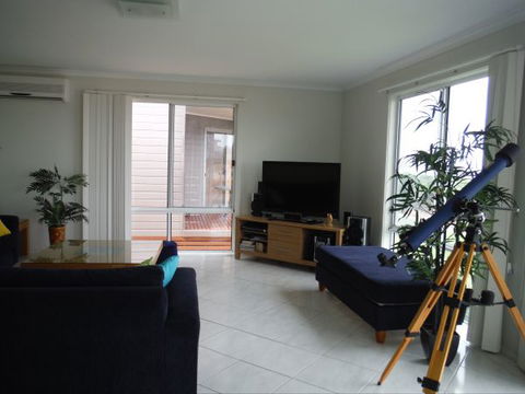 Sea Escape - Goulburn Accommodation 1