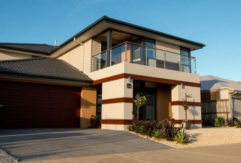 Sea Escape - Goulburn Accommodation 4