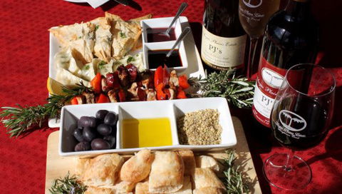Angas Plains Wines Suites - Goulburn Accommodation 8