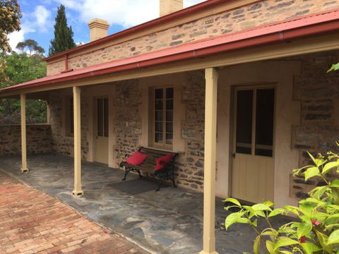 Gasworks Cottages Strathalbyn - Goulburn Accommodation 5