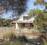 Broken Gum Country Retreat - Goulburn Accommodation