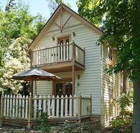 Aldgate Creek Cottage Bed and Breakfast - Goulburn Accommodation