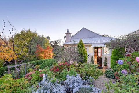 102 On Strath - Goulburn Accommodation 0