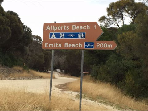 Allports Beach Camping Ground - Goulburn Accommodation 2
