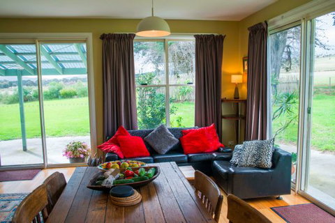 Baileys Lane - Goulburn Accommodation 6